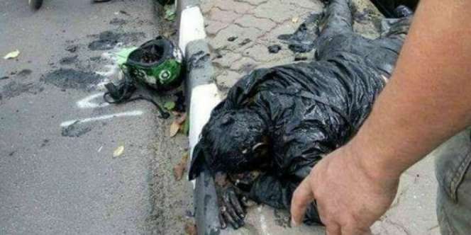 Kasihan, Driver Ojek Online Kecemplung Got Sampai Hitam Legam