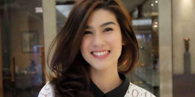 Mantan Istri Samuel Rizal `Perang Komentar` dengan Warganet