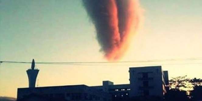 Geger Kemunculan Awan Pembawa Petaka