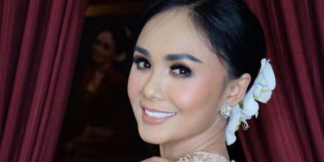 Geger Foto Seksi Jepretan Gading, Ini Klarifikasi Yuni Shara