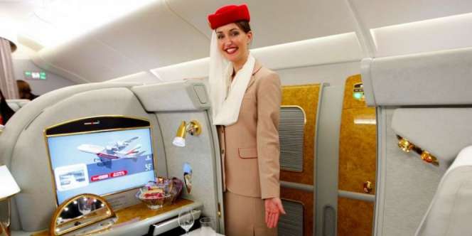 Pelayanan Spesial Emirates untuk 1.100 Jamaah Haji Indonesia