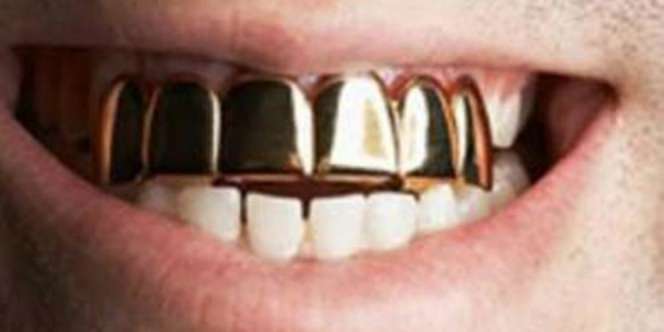 Wow! Emas Cetak Harga Tertinggi Tahun 2017