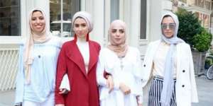 Inspirasi Tampil Lebih Kasual dengan Blazer untuk Hijabers