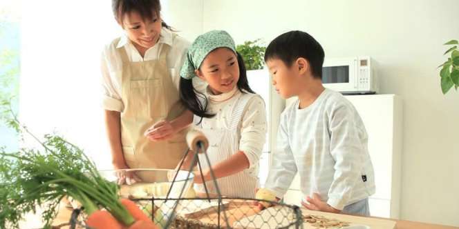 Coba Aktivitas Seru 'Bebas Layar' Bersama Si Kecil