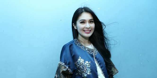 Menggendut Usai Hamil, Sandra Dewi: Bawaannya Lapar!