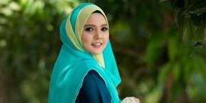 Rahasia Dapatkan Kulit Sebening Artis