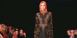 Sejarah Batik Betawi di Balik Ketenaran Kebaya Encim