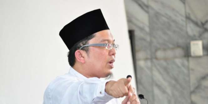 Belum Sempat Bebas, Alfian Tanjung Kembali Ditangkap