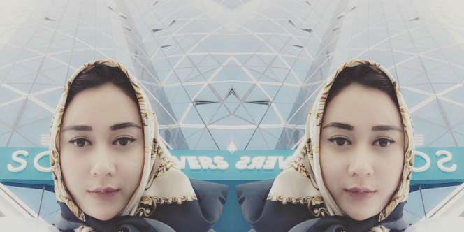 Aura Kasih Pajang Foto Yoga, Warganet Kagum