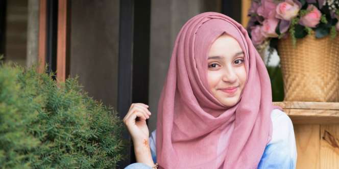 5 Alasan Terbesar Hijabers Wajib Perawatan Rambut di Salon