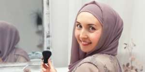 10 Cara Lengkap Lindungi Kulit Wajah dari Masalah
