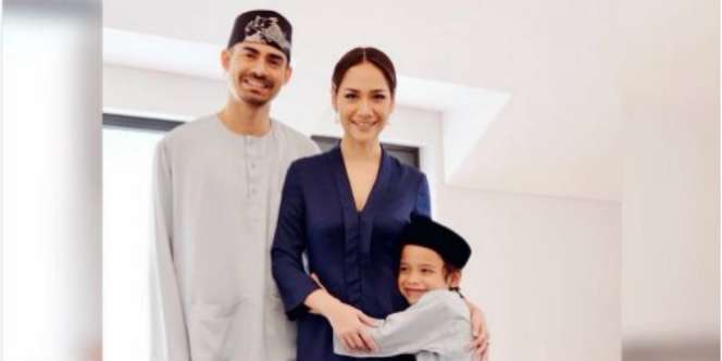 Trik BCL dan Ashraf Atasi Perbedaan Mendidik Anak
