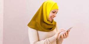 7 Tips Main Media Sosial untuk Muslimah Produktif