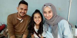 Wow! Putri Presenter Ramzi Lengket dengan Ivan Gunawan