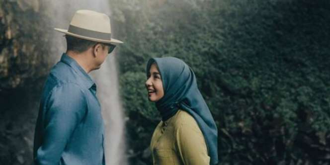 Inspirasi Foto Pra Nikah Simpel Ala Ludya Cynthia Bella