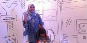 Alasan Zaskia Mecca Lebih Pilih Transaksi Non Tunai