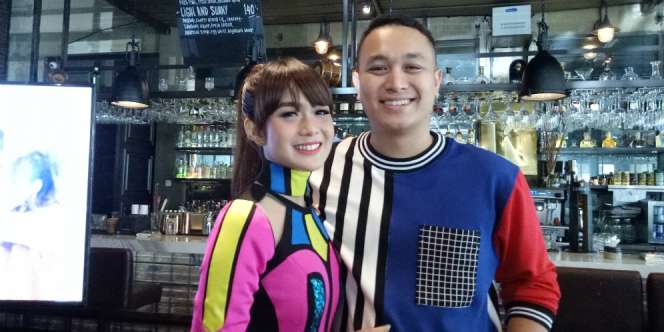 Romantis Banget! Kado Gilang Buat Adiezty di Hari Anniversary