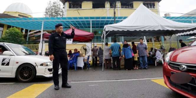 Tega! Sandiwara Pelaku Tanya Pemicu Pesantren yang Dibakarnya