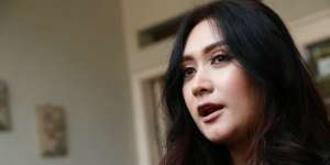 Gugat Cerai Zack Lee, Nafa Urbach: Tolong...