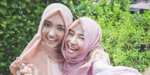 Hindari 7 Kesalahan Makeup yang Bikin Jelek dan Terlihat Tua