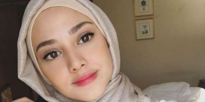 Si Artis Cantik Rekam Video Syur Buat Koleksi Pribadi, Tapi...