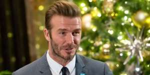 Salut! Hijaber Tolak Bersalaman dengan David Beckham