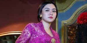 Baru 4 Hari Menikah, Vicky Shu Curhat 'Disiksa' Suami