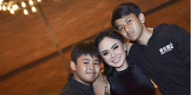 Terenyuh, Cerita Pilu Yuni Shara Jadi Penyanyi Berstatus Janda
