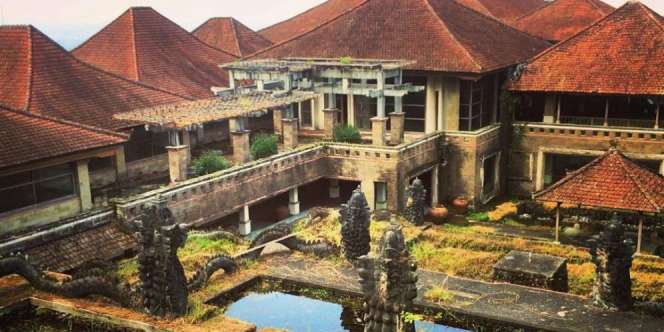 Tempat Wisata Indonesia Ini Dulu Hits, Tapi Kini Ditinggalkan
