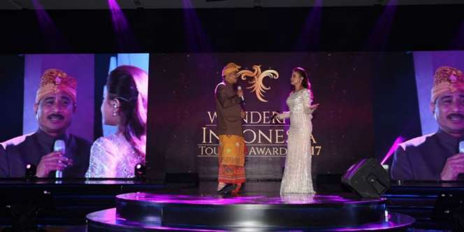 Duet Bareng Rossa, Menpar Arief Yahya Hebohkan WITA 2017