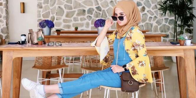 Rosa Abhal A: 'Overall' Denim Teman Akhir Pekan