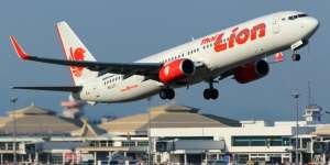 Penumpang Ngamuk Pesawat Delay 12 Jam, Ini Jawab Lion Air