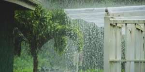 Hati-hati! Hujan Deras Berpotensi Terjadi Malam Ini