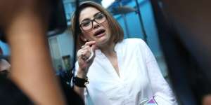 Mengaku Difitnah, Nikita Mirzani: Saya Bukan Perempuan Bodoh