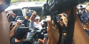 Syahrini Tak Penuhi Panggilan Polisi (Lagi)