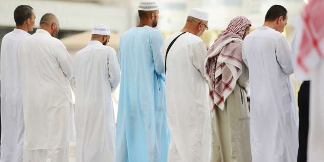 RISKA: Yuk Ikut Itikaf Rutin Akhir Pekan Ini