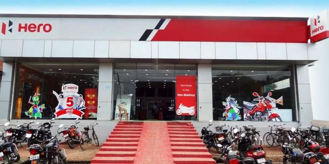 Unik, Diler Ini Bikin Promo Beli Motor Gratis Kambing