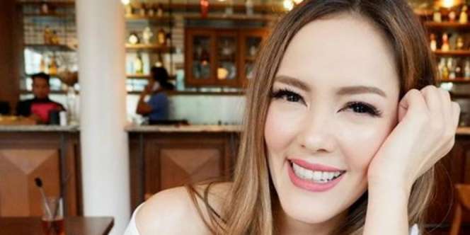 Jadi Single Parent, Cathy Sharon Putar Otak