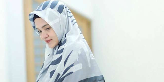 Ola Aswandi: 4 Manfaat Memilih Busana Hijab