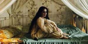 Terungkap, Wajah Asli Sosok Seram 'Ibu' di Film Pengabdi Setan