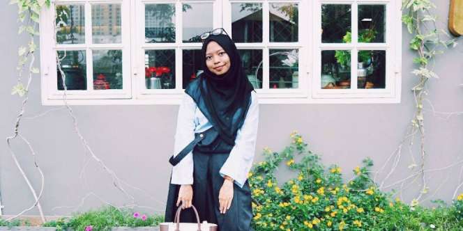 Uni Dzalika: Rutininas Pagi Merawat Wajah Kering