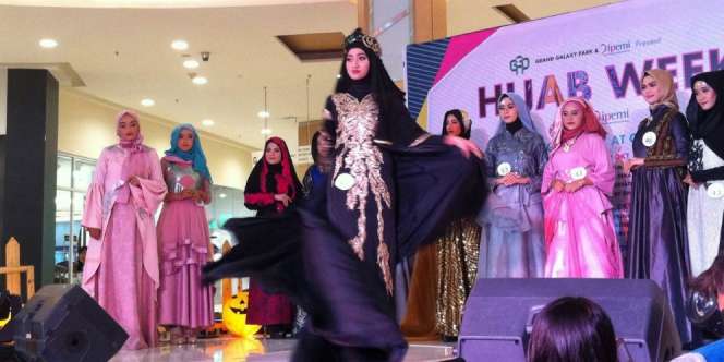 Hijab Week 2017, Ajang UKM Tawarkan Produk di Mall
