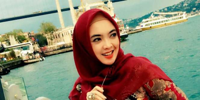 Inggrid Kansil Pindahkan Muslimah dari Pinggir Jalan ke Mall
