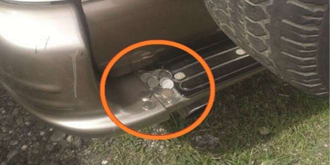 Jangan Berhenti Jika Ada Koin di Belakang Mobil Anda, Bahaya!