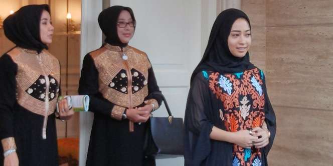 Nikita Willy Dilarikan ke Rumah Sakit 
