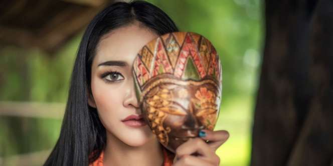 Kolaborasi Batik dengan Benda Sekitar, 'Indonesia Banget'!