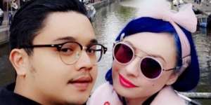 Dituding Hamil Duluan, Istri Derby Romero Bungkam Haters