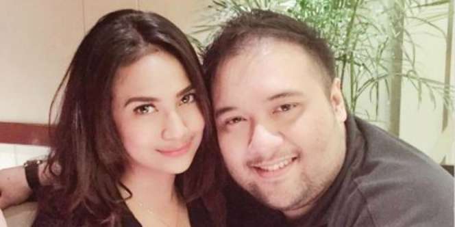 Tulis Perselingkuhan, Cucu Sukarno Tinggalkan Vanessa Angel?