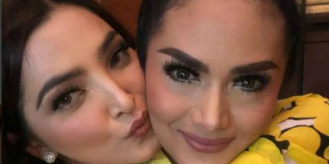 Akurnya Mantan dan Istri Anang Hermansyah
