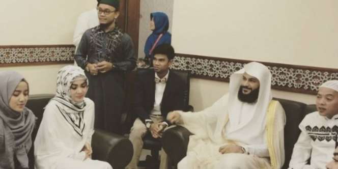 Ngaji di Depan Imam Masjidil Haram, Wirda Mansur Tiba-tiba...